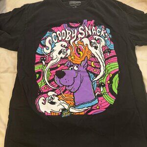 Spencer's Unisex Scooby Doo Snacks T-shirt